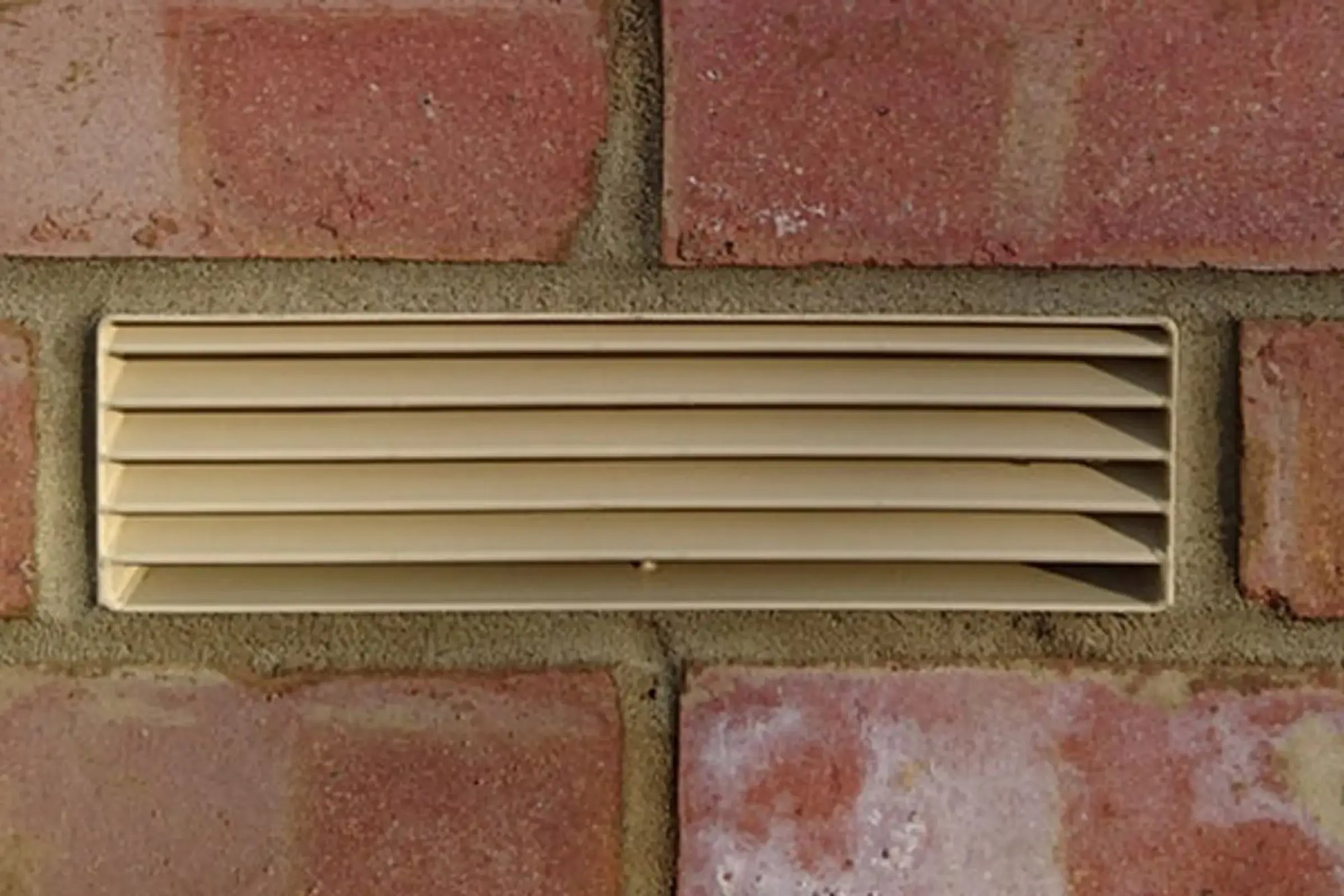 Single-Air-Brick-070421-Sand