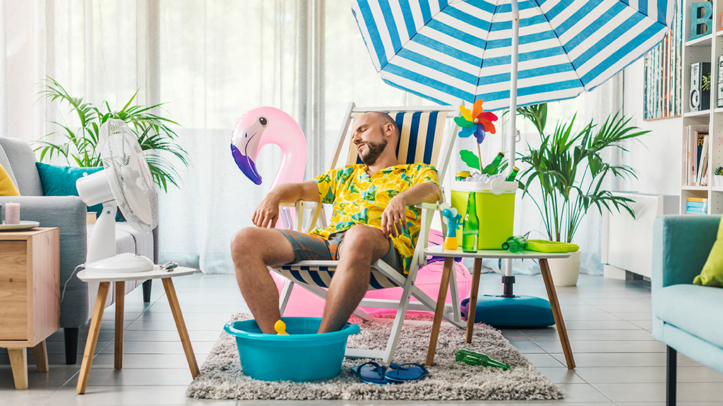 MVHR-Cooler-overheating-man